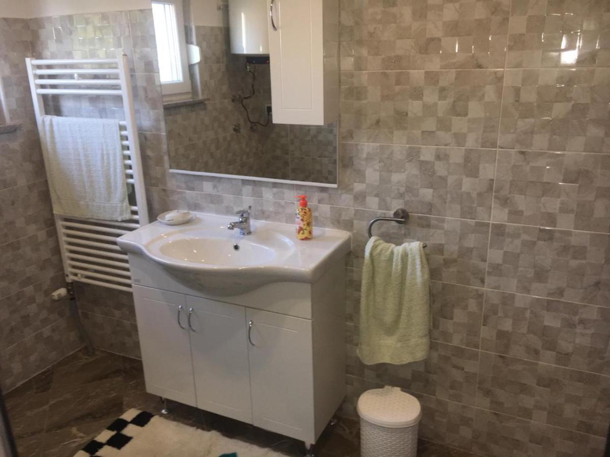 Апартаменты Apartman Anita Konjevrate Экстерьер фото
